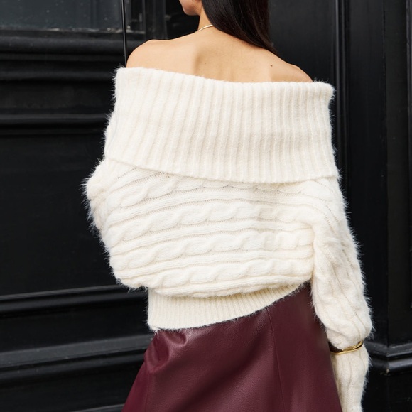 Commense Romance Off-Shoulder Twist Sweater - Picture 6 of 7